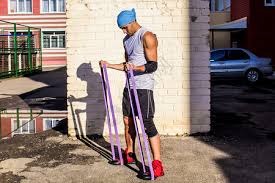 悲喜夜！那不勒斯绝平国米，皇马1-2爆冷，曼城3-1逆转英冠鱼腩