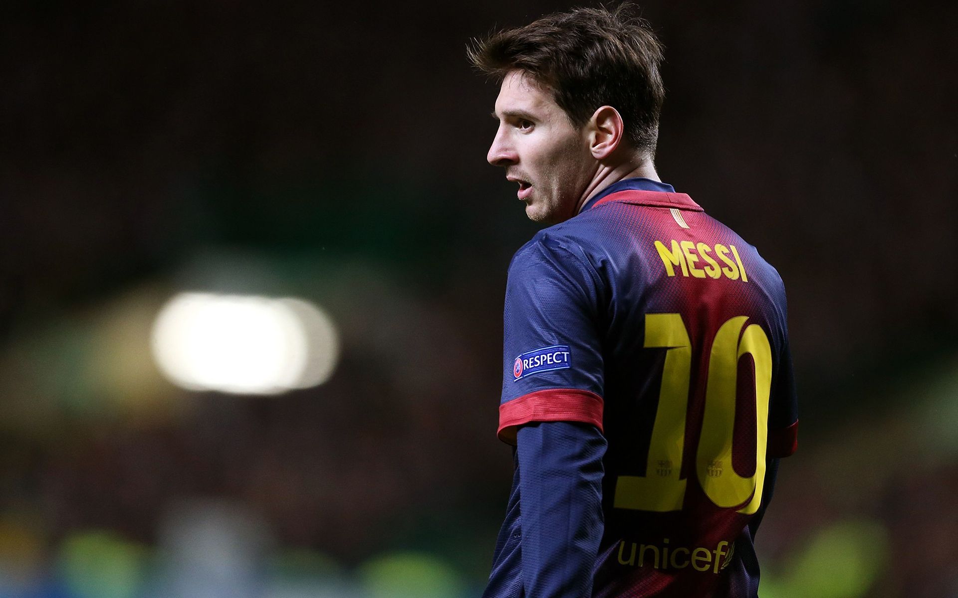 尤其是在赛 尤其是在赛