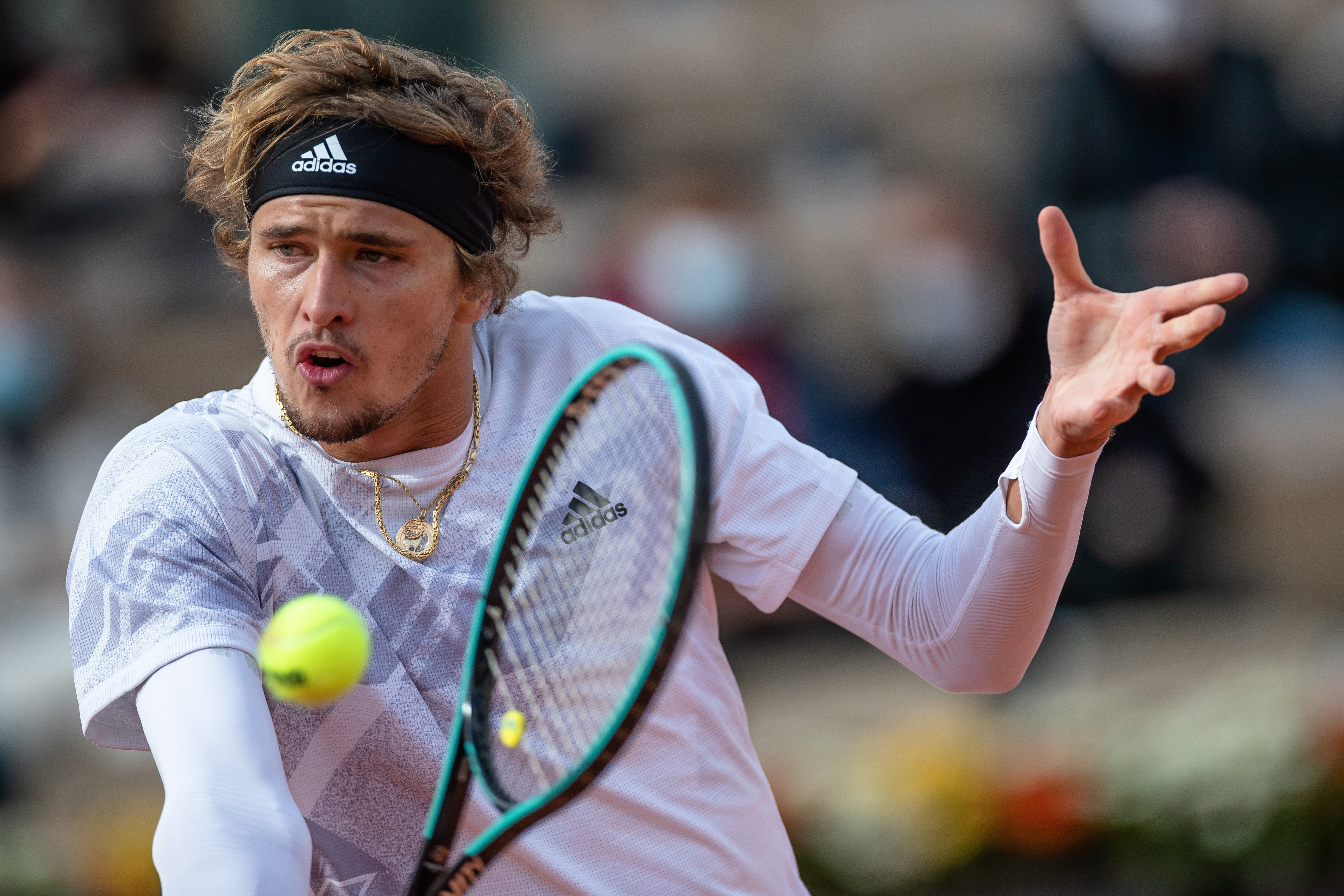 真正的兄弟篮球!勇士有意塞斯-库里 将其视为球队所需替补射手