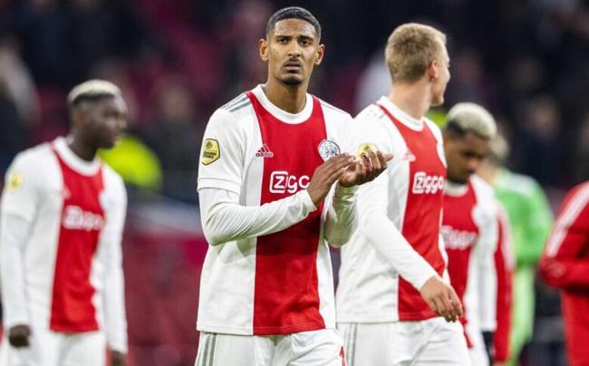 湖勇获提名!美媒晒现役三巨头TOP5:小卡哈登压线入选火箭排第4