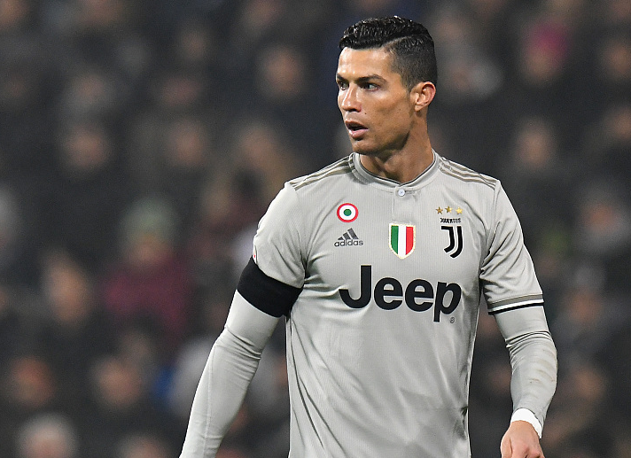 在见面会现 在见面会现